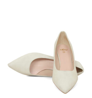 GASSU JESSICA - szpilki ecru niskie obcasy - z przodu