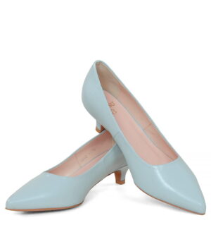 GASSU JESSICA błękitne niskie szpilki z licowej skóry - z przodu