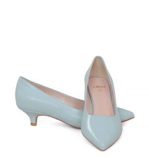 GASSU JESSICA błękitne niskie szpilki z licowej skóry - z przodu