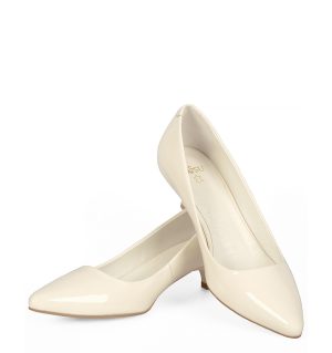 GASSU MICHELLE - Ecru czółenka na kaczuszce - z przodu