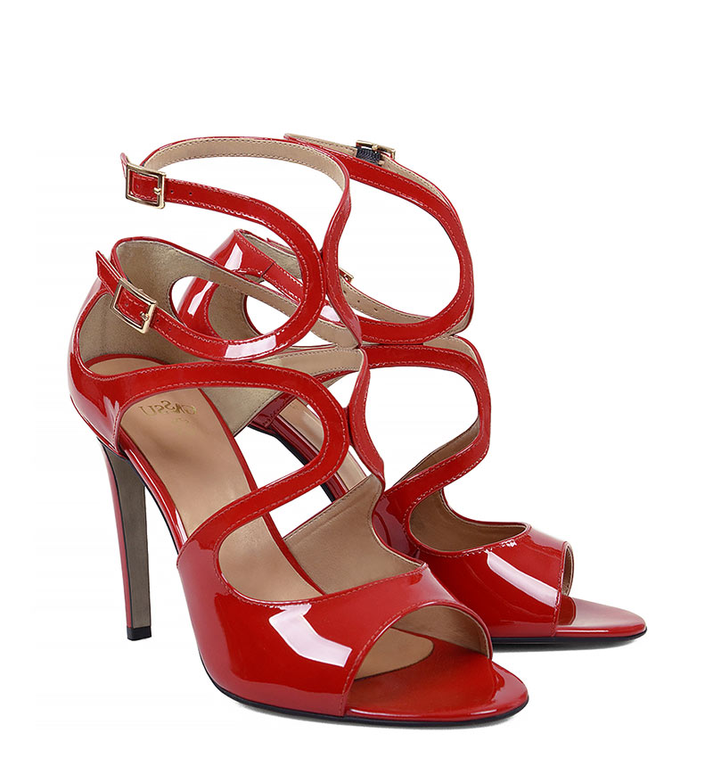 GASSU SANNE - Eleganckie sandały na szpilce czerwone z lakierowanej skóry - po skosie