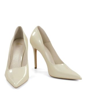 HAILEY - Wysokie ecru szpilki z perłowej skóry - z przodu