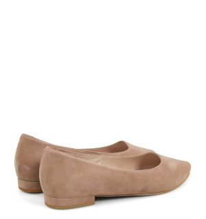 LAIA - Baleriny beżowe zamszowe skóra nosek w szpic - po skosie