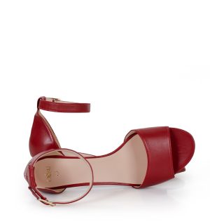 GINA - czerwone sandałki na niskim obcasie - obrazek 4