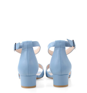 GINA - Niebieskie sandałki na niskim obcasie - obrazek 3